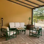 La Peschiera Bed & Breakfast 3*