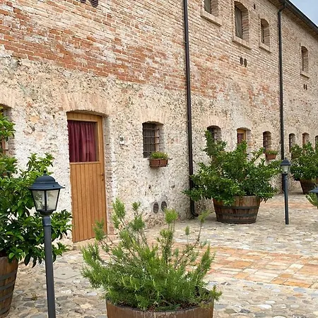 לינה וארוחת בוקר La Peschiera